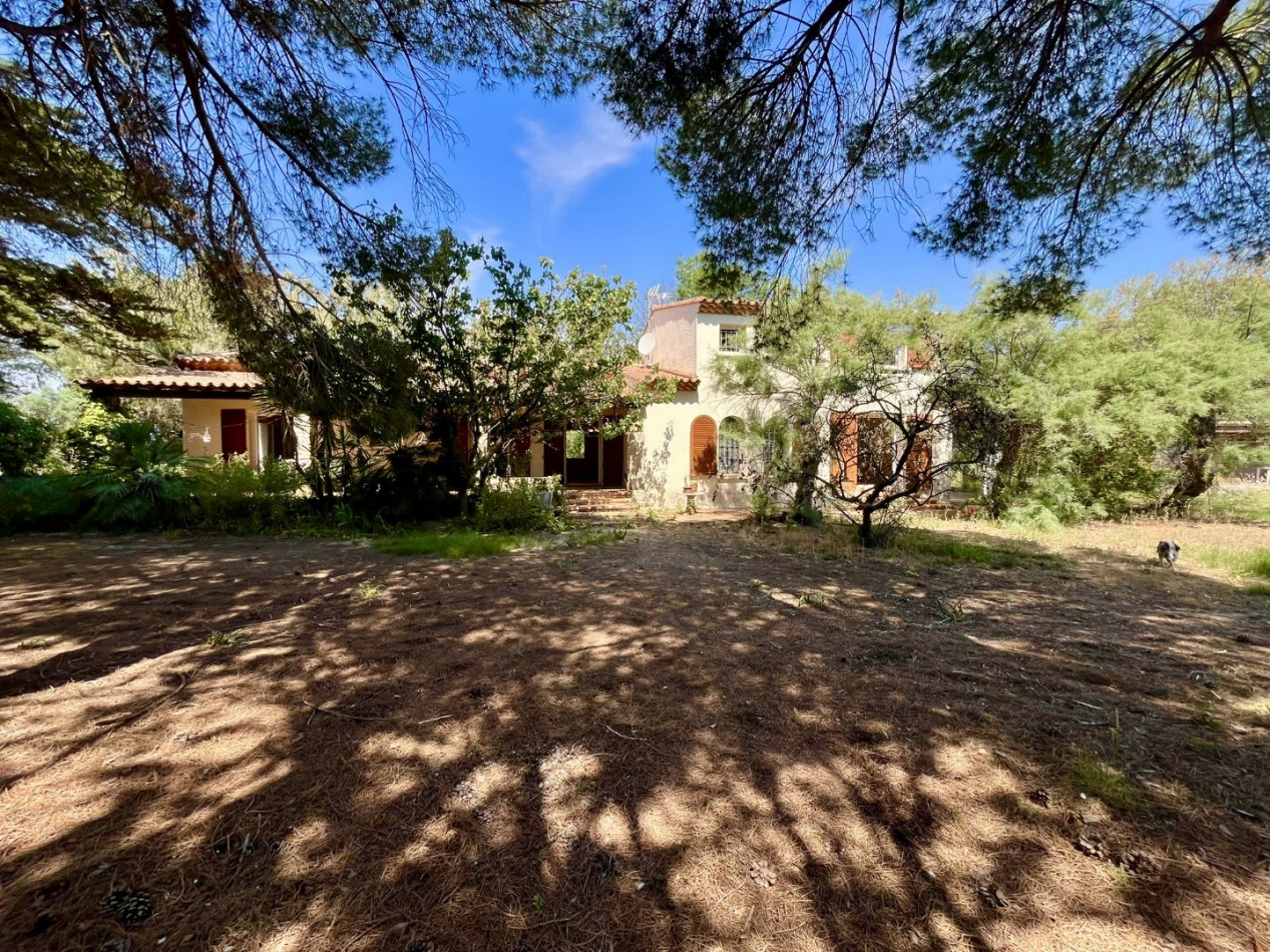 5 Bed, HouseFor Sale, Meze, Herault, Languedoc-Roussillon, 34140