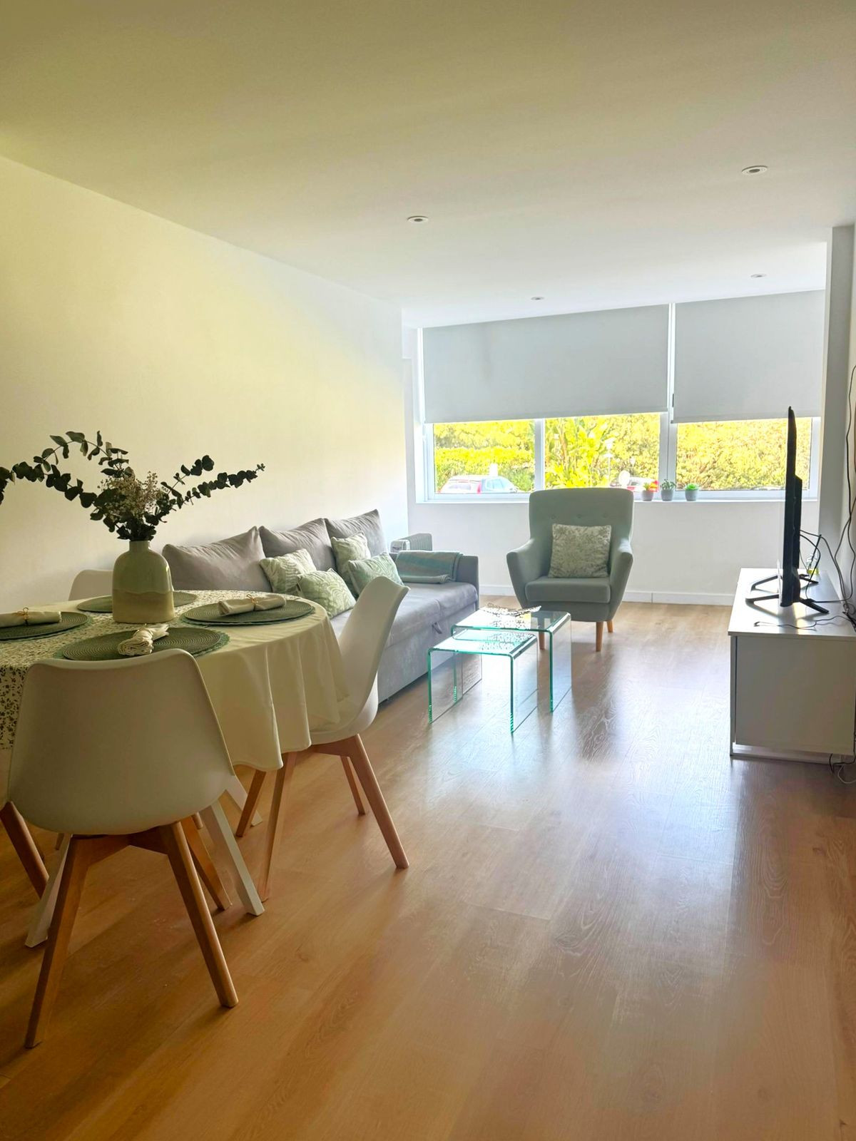 2 Bed, 1 Bath, ApartmentFor Sale, Estepona, Malaga 2 Bed, 1 Bath, ApartmentFor Sale, Estepona, Malaga