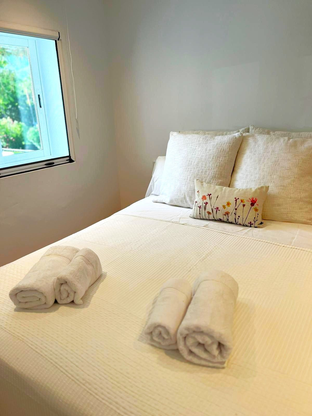 2 Bed, 1 Bath, ApartmentFor Sale, Estepona, Malaga 2 Bed, 1 Bath, ApartmentFor Sale, Estepona, Malaga