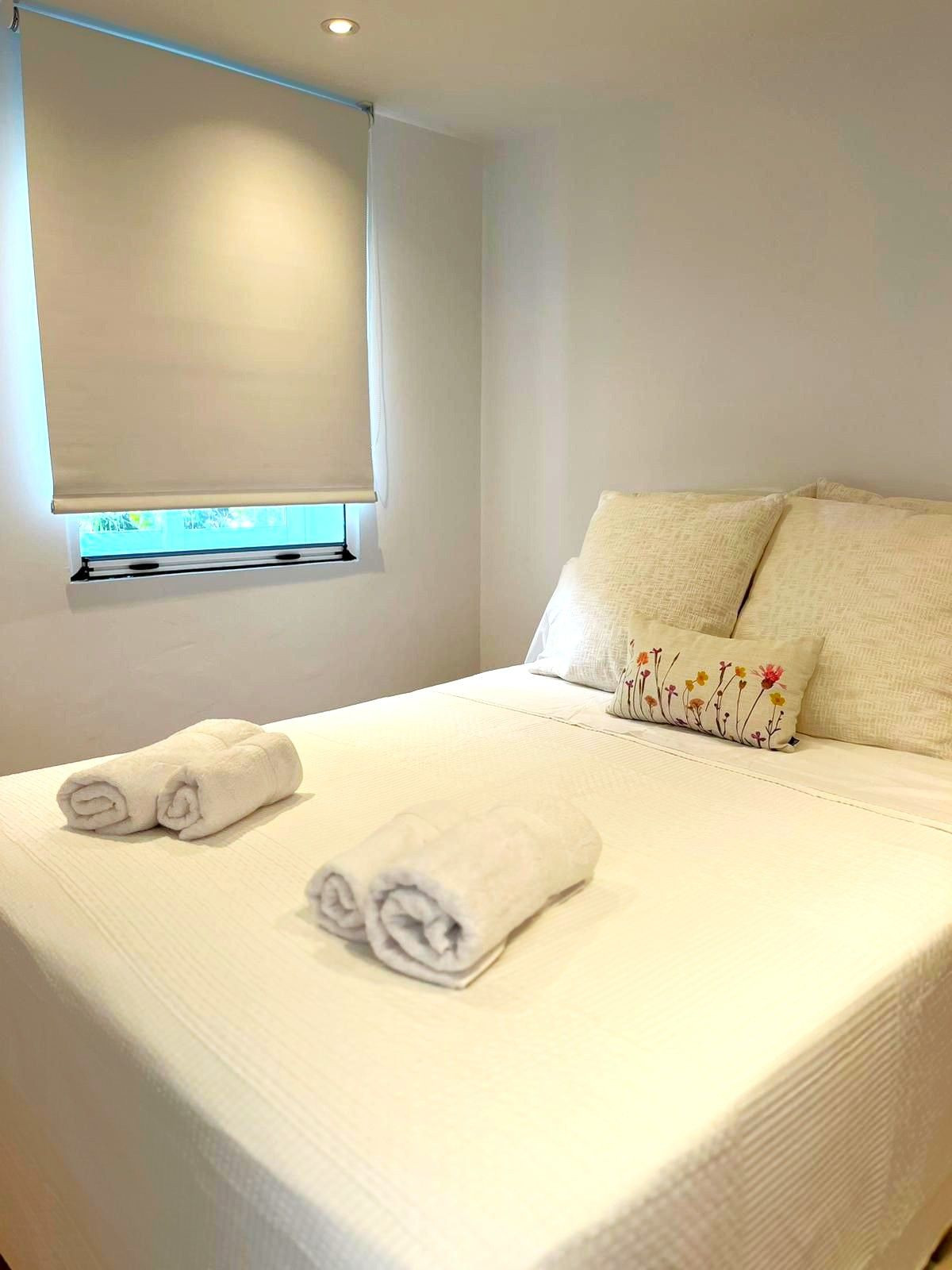 2 Bed, 1 Bath, ApartmentFor Sale, Estepona, Malaga 2 Bed, 1 Bath, ApartmentFor Sale, Estepona, Malaga