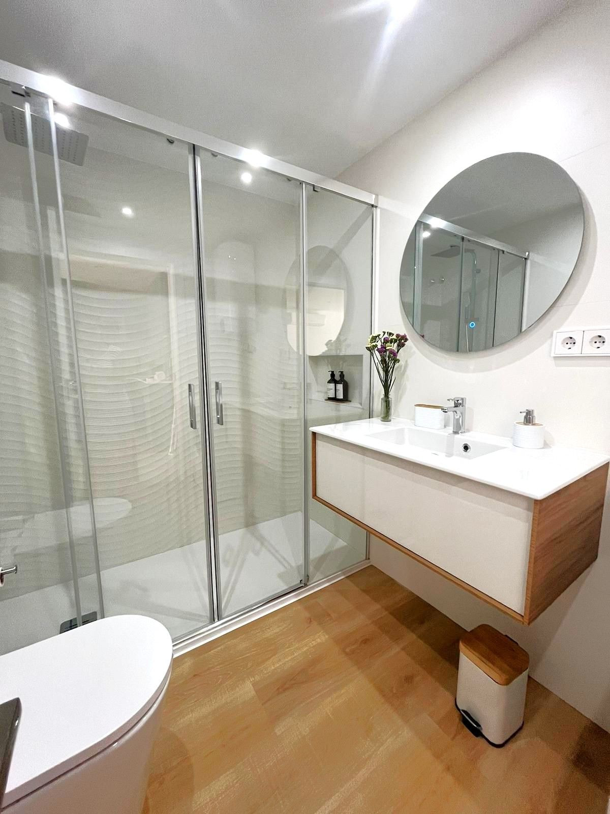 2 Bed, 1 Bath, ApartmentFor Sale, Estepona, Malaga 2 Bed, 1 Bath, ApartmentFor Sale, Estepona, Malaga