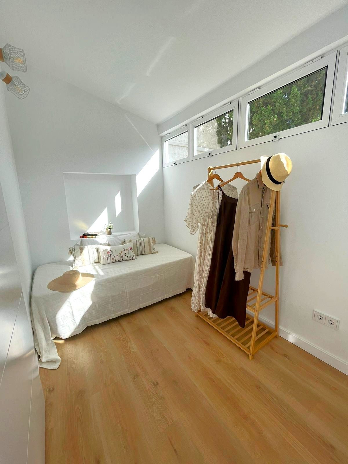 2 Bed, 1 Bath, ApartmentFor Sale, Estepona, Malaga 2 Bed, 1 Bath, ApartmentFor Sale, Estepona, Malaga