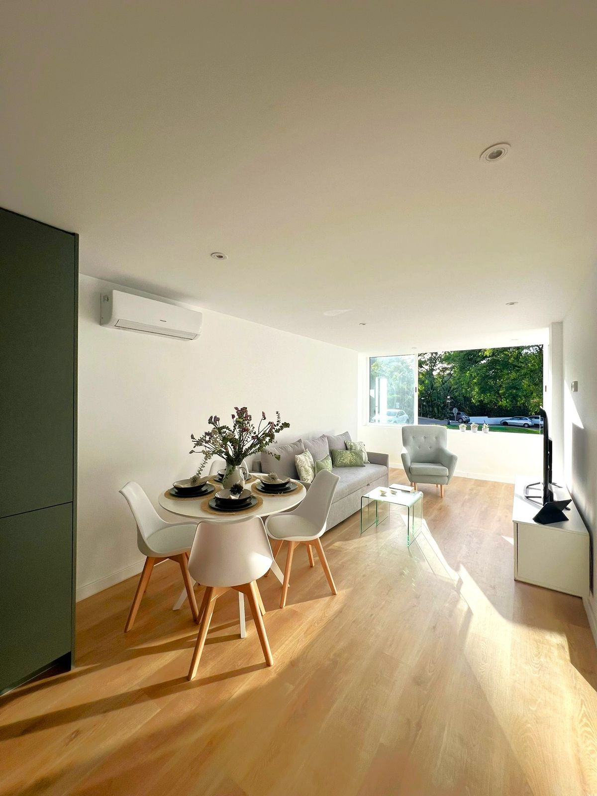 2 Bed, 1 Bath, ApartmentFor Sale, Estepona, Malaga 2 Bed, 1 Bath, ApartmentFor Sale, Estepona, Malaga