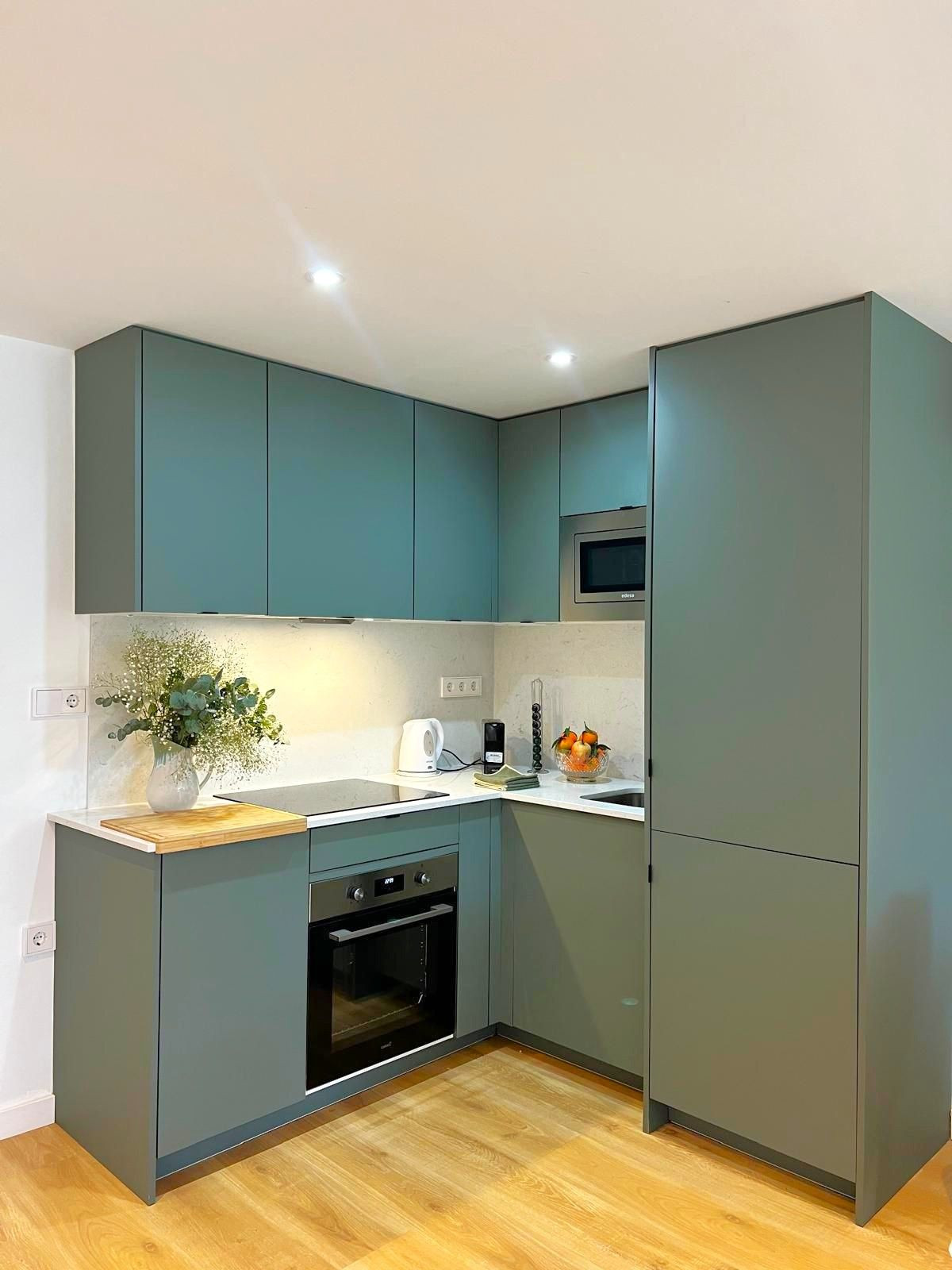 2 Bed, 1 Bath, ApartmentFor Sale, Estepona, Malaga 2 Bed, 1 Bath, ApartmentFor Sale, Estepona, Malaga