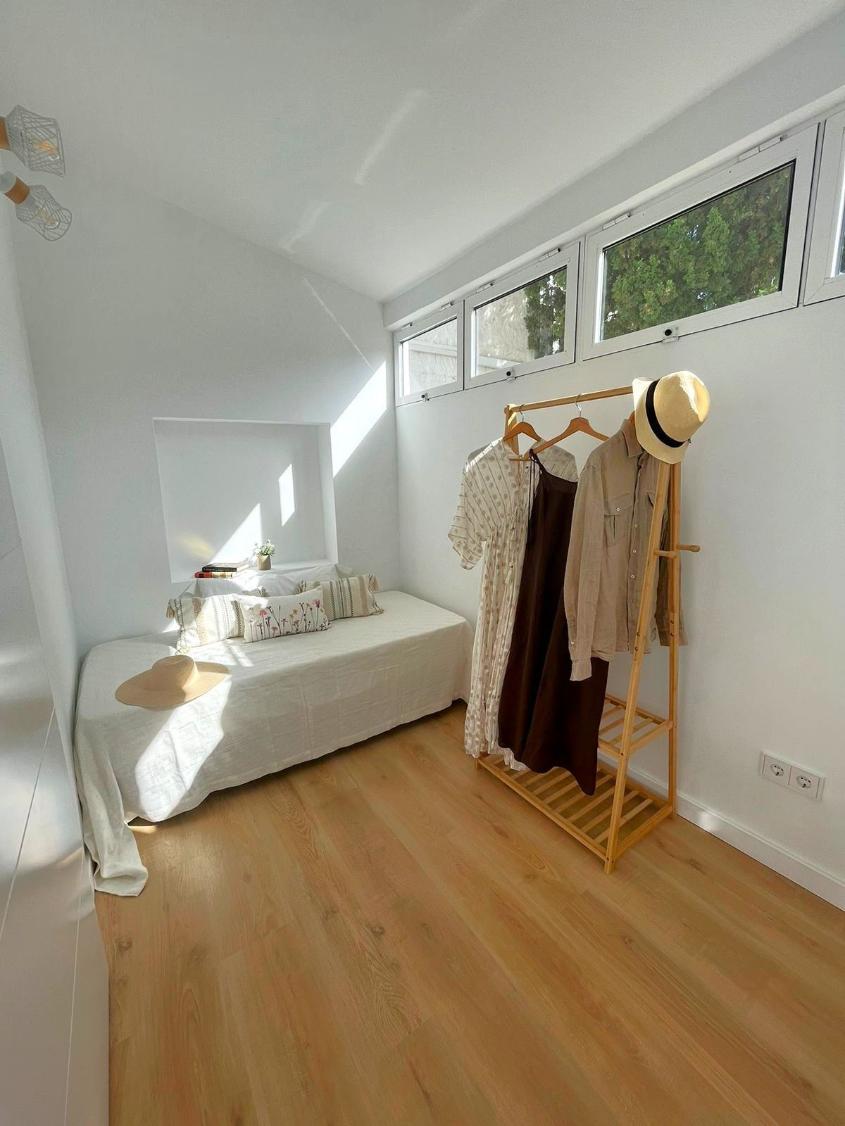 2 Bed, 1 Bath, ApartmentFor Sale, Estepona, Malaga 2 Bed, 1 Bath, ApartmentFor Sale, Estepona, Malaga