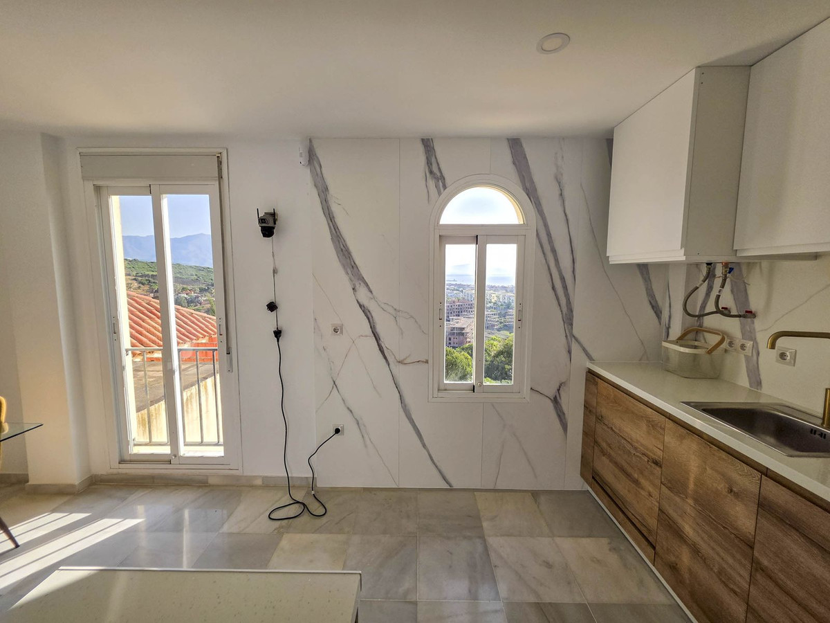 3 Bed, 2 Bath, ApartmentFor Sale, La Duquesa, Malaga 3 Bed, 2 Bath, ApartmentFor Sale, La Duquesa, Malaga