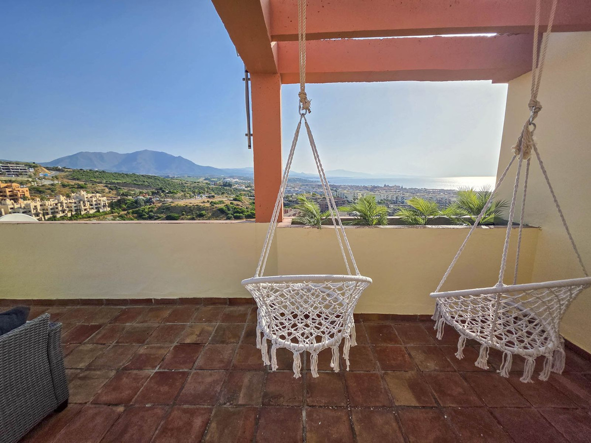 3 Bed, 2 Bath, ApartmentFor Sale, La Duquesa, Malaga 3 Bed, 2 Bath, ApartmentFor Sale, La Duquesa, Malaga