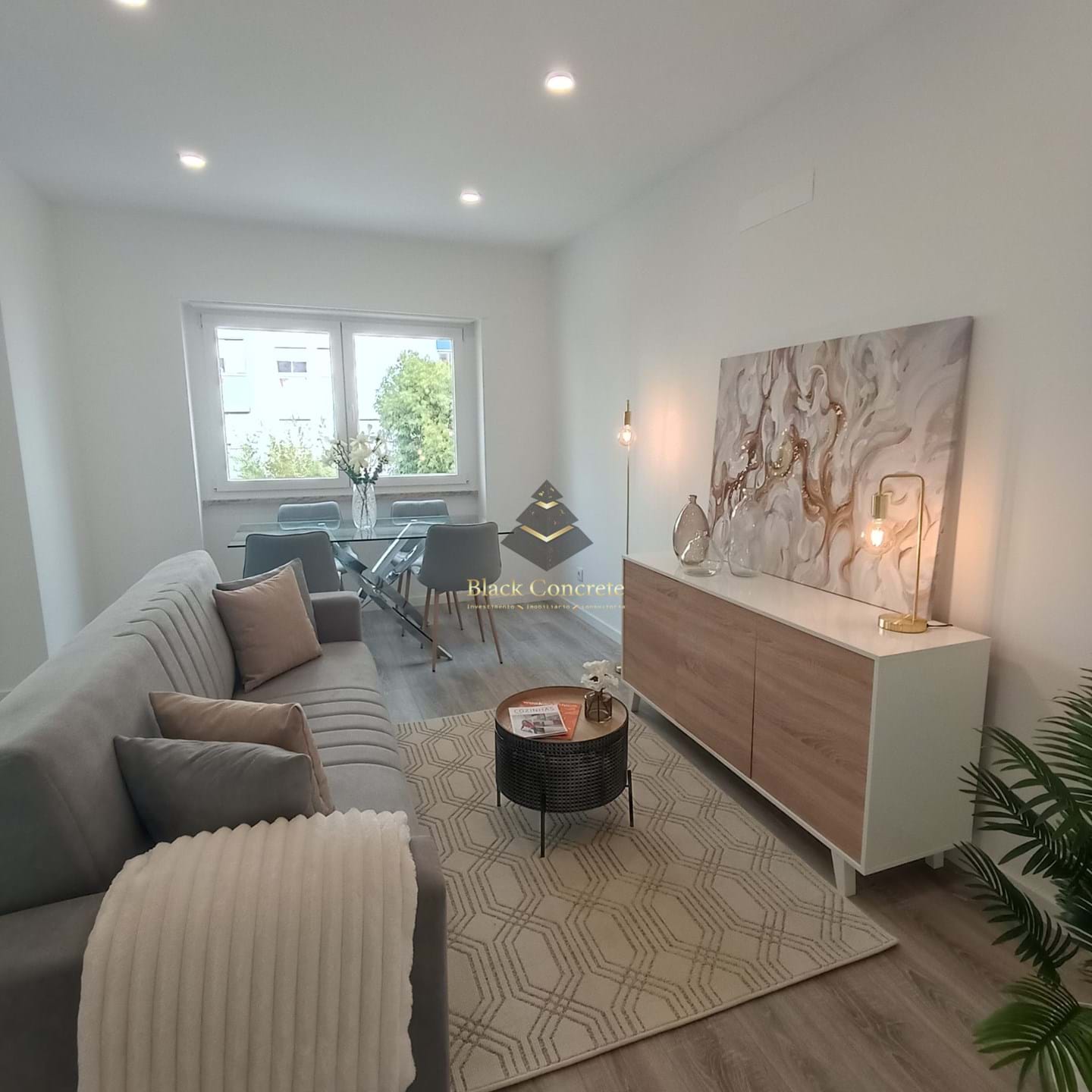 3 Bed, 2 Bath, ApartmentFor Sale, Lisboa, Lisboa, 1170-017