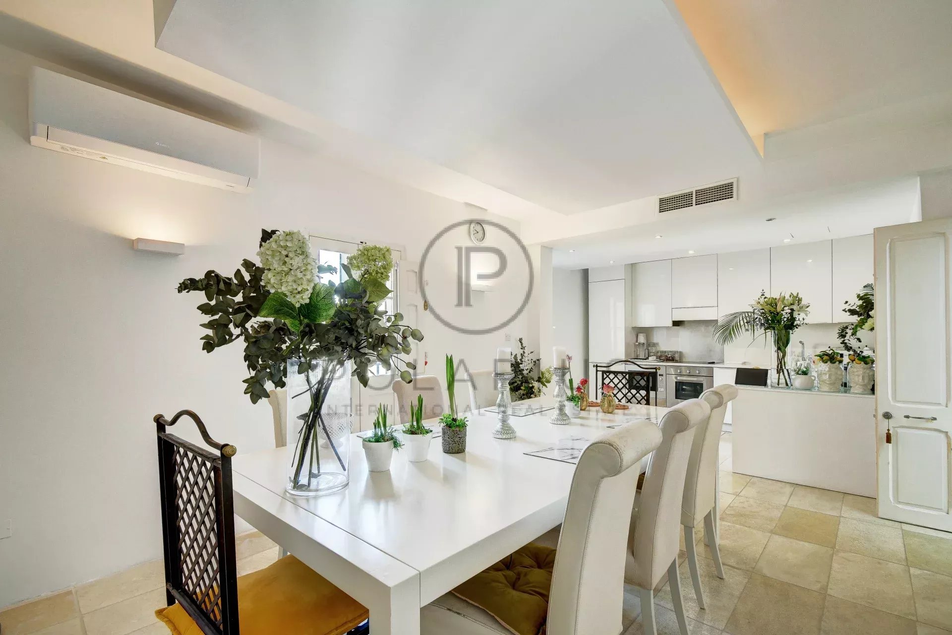 5 Bed, 3 Bath, HouseFor Sale, Valletta, South Eastern