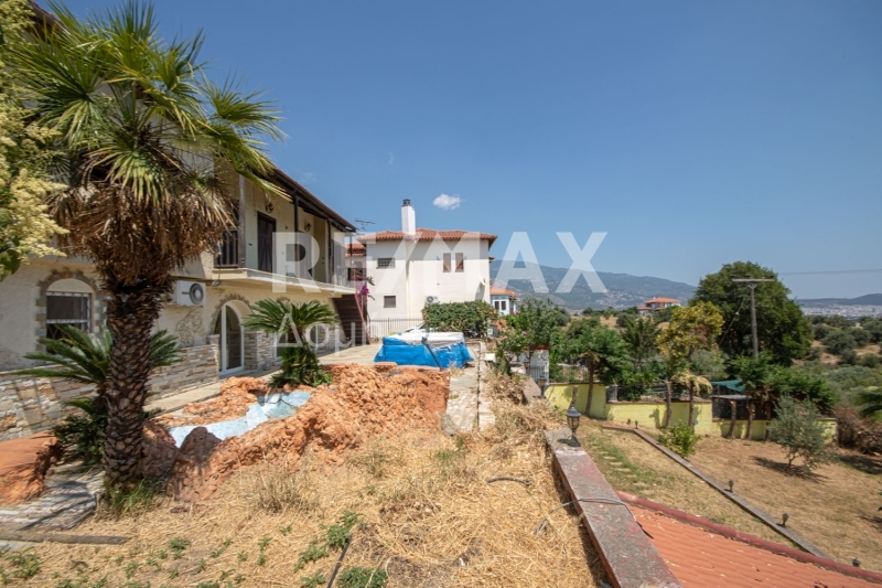 5 Bed, 2 Bath, ApartmentFor Sale, Melissatika, Nea Ionia Volou, Magnesia