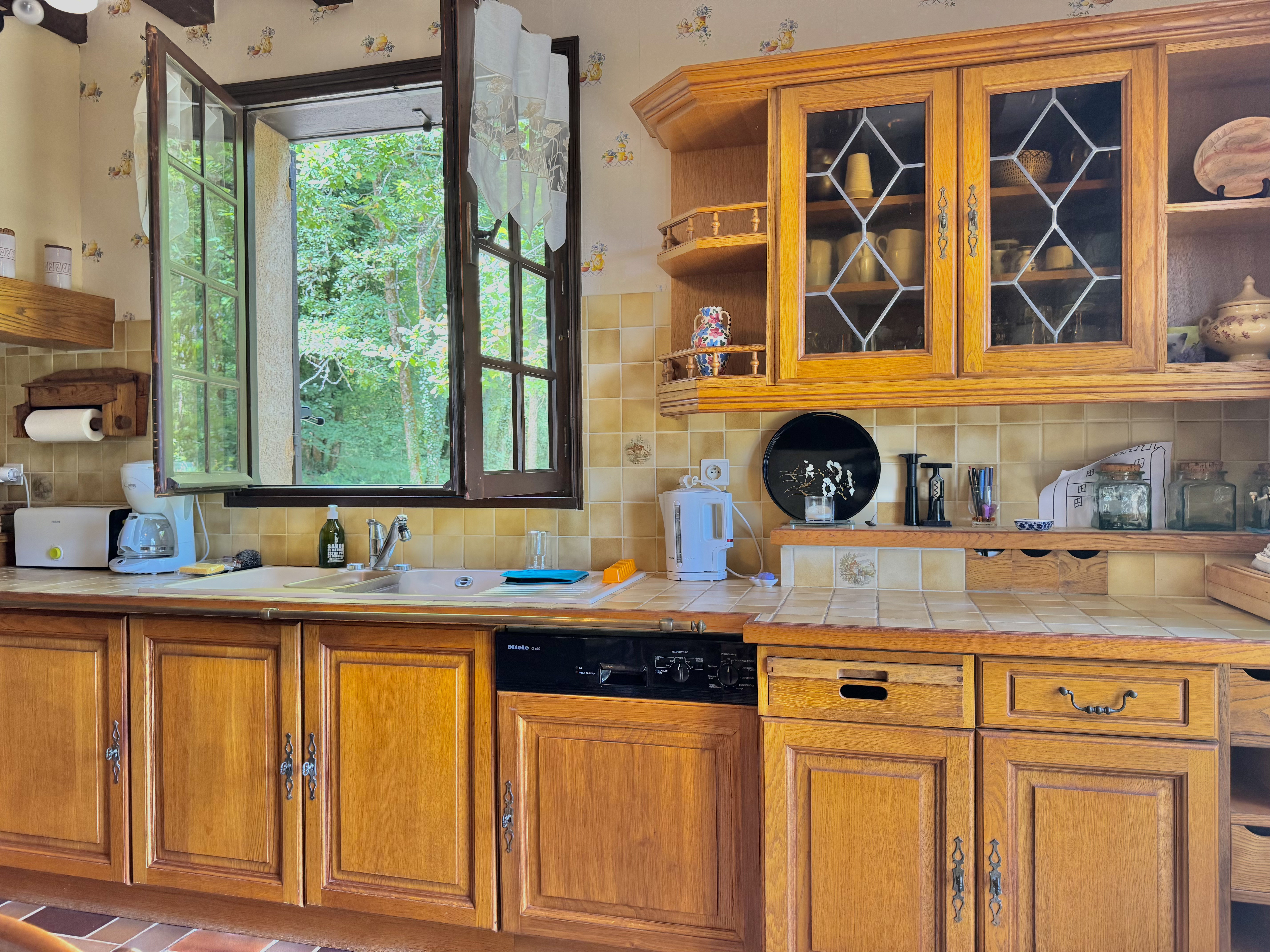 3 Bed, 1 Bath, HouseFor Sale, Le bugue, Dordogne, Aquitaine, 24260