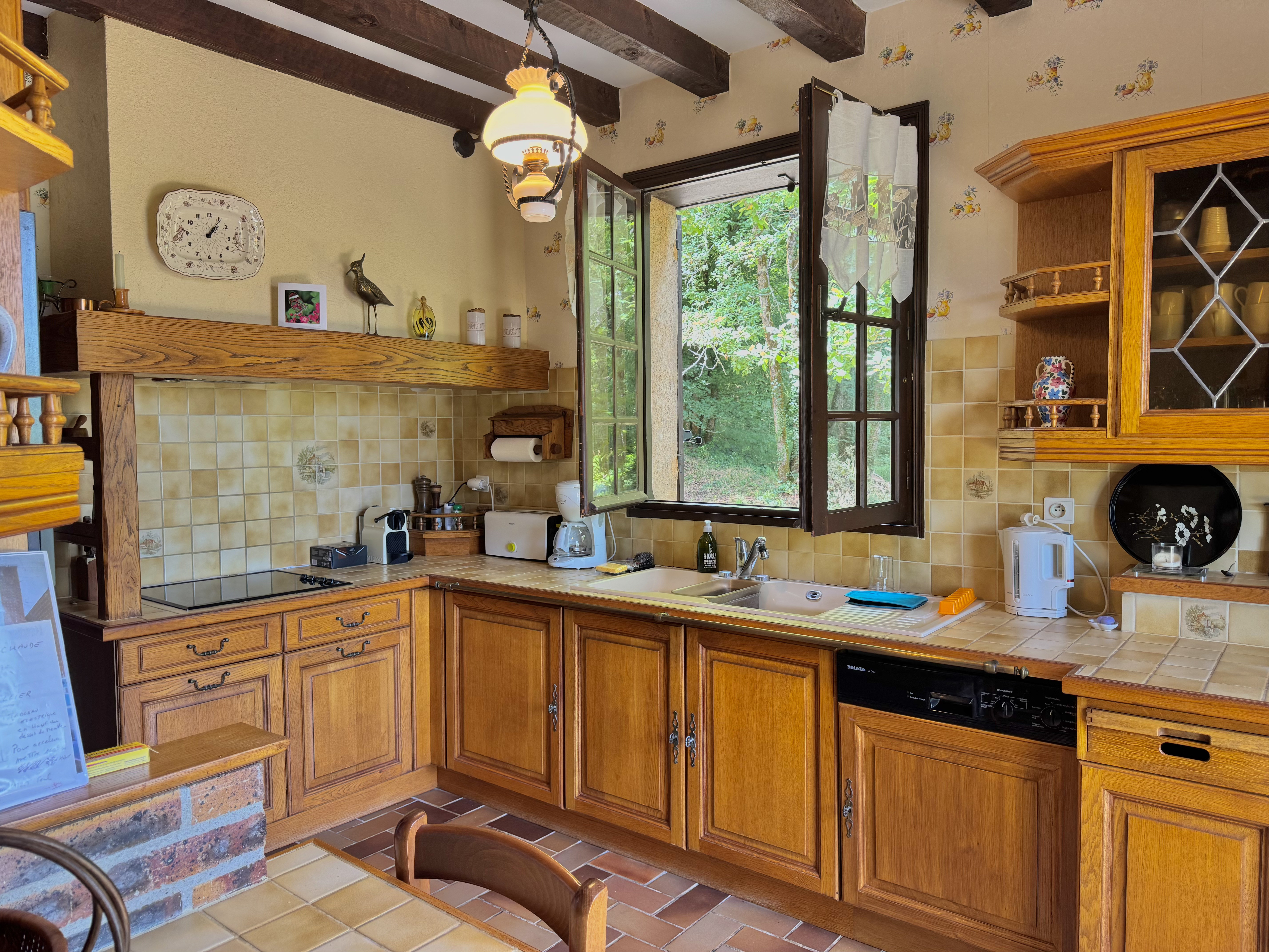 3 Bed, 1 Bath, HouseFor Sale, Le bugue, Dordogne, Aquitaine, 24260