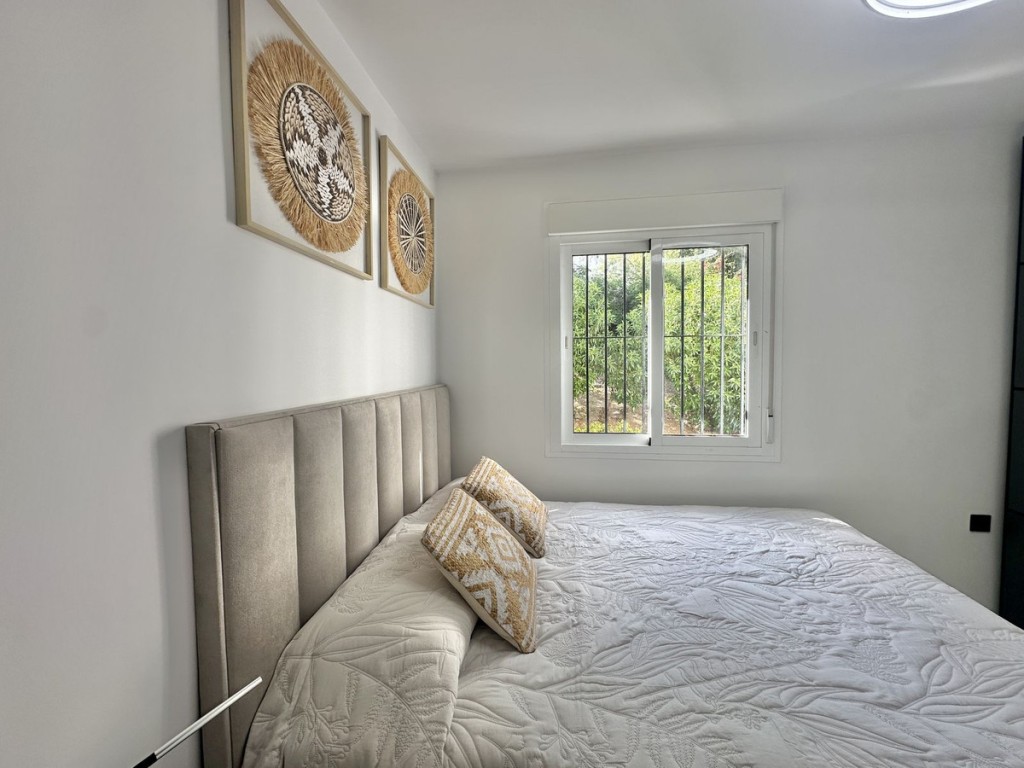 2 Bed, 2 Bath, ApartmentFor Sale, La Cala de Mijas, Malaga