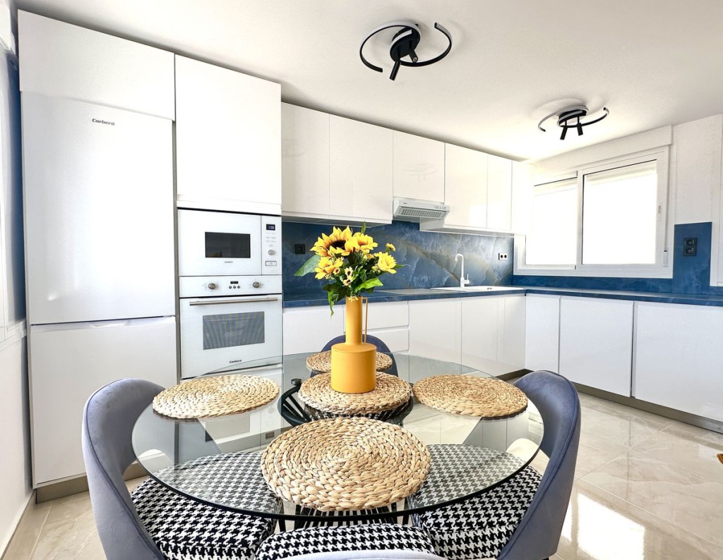 2 Bed, 2 Bath, ApartmentFor Sale, La Cala de Mijas, Malaga