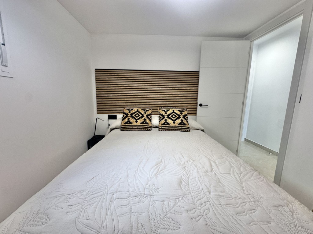 2 Bed, 2 Bath, ApartmentFor Sale, La Cala de Mijas, Malaga