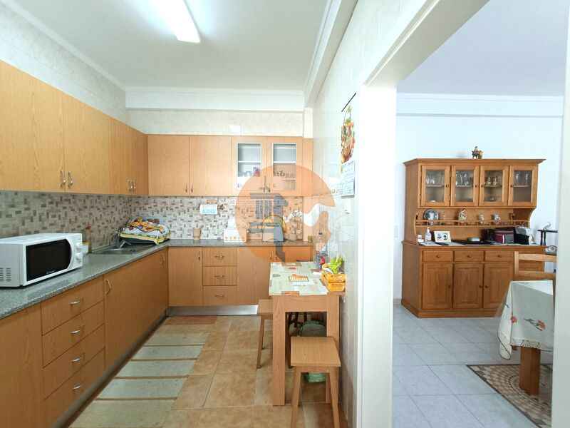 3 Bed, 2 Bath, ApartmentFor Sale, Olhão, Faro