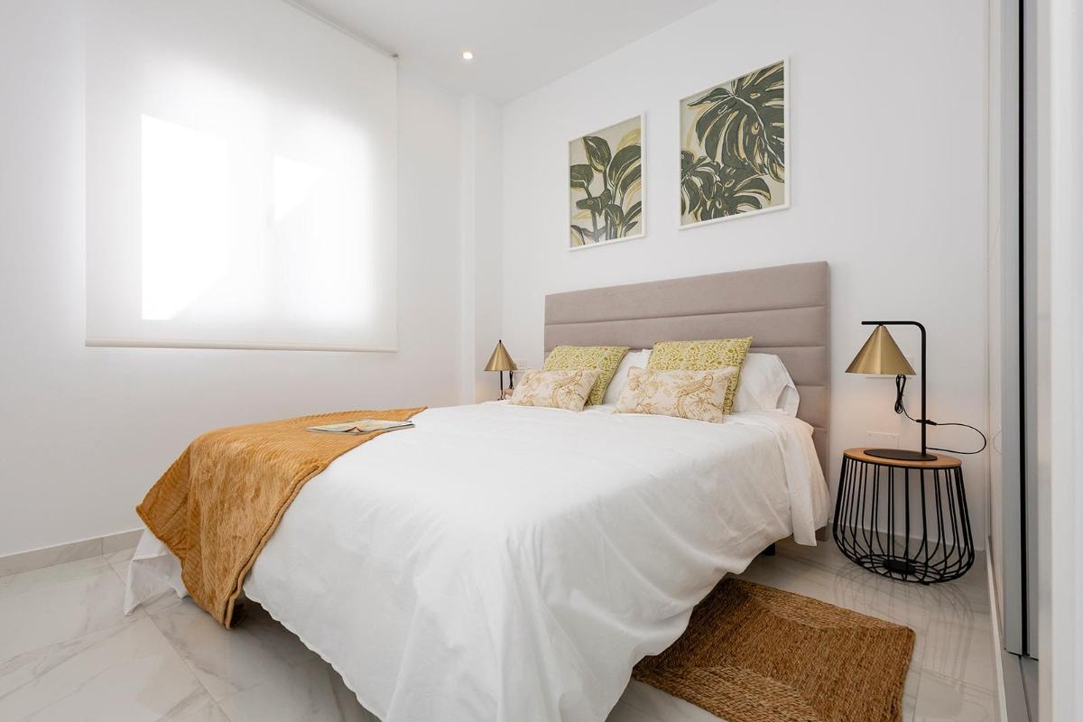 2 Bed, 1 Bath, ApartmentFor Sale, Jacarilla, Alicante