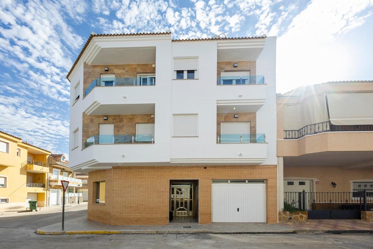 2 Bed, 1 Bath, ApartmentFor Sale, Jacarilla, Alicante