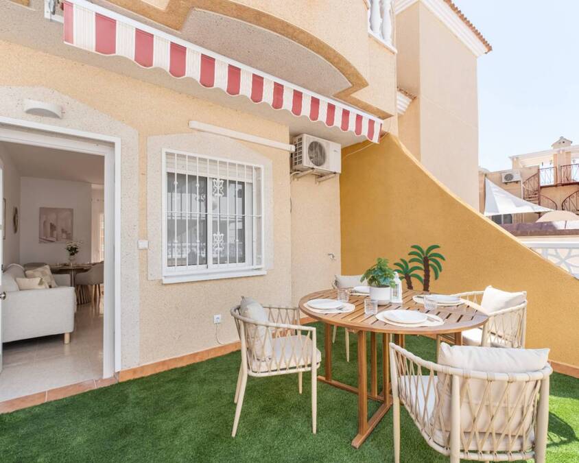 2 Bed, 2 Bath, HouseFor Sale, Las Filipinas, Alicante