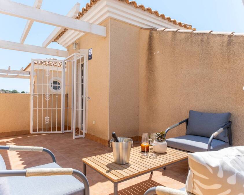 2 Bed, 2 Bath, HouseFor Sale, Las Filipinas, Alicante