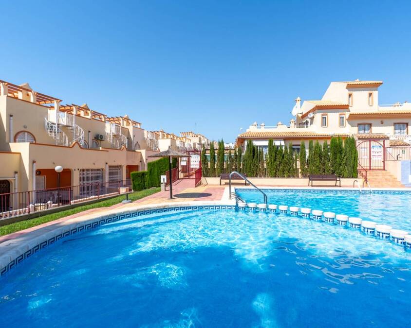 2 Bed, 2 Bath, HouseFor Sale, Las Filipinas, Alicante