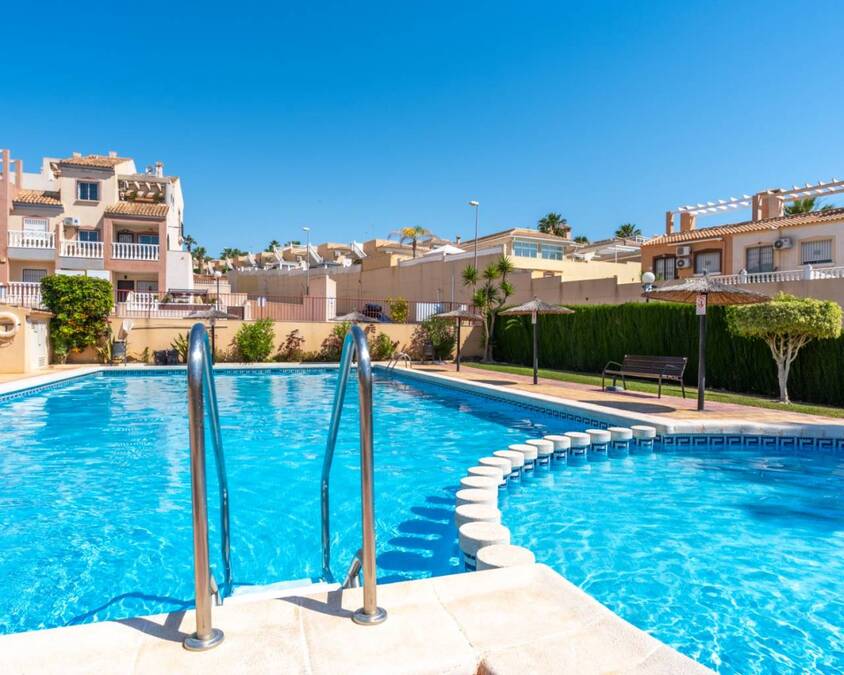 2 Bed, 2 Bath, HouseFor Sale, Las Filipinas, Alicante