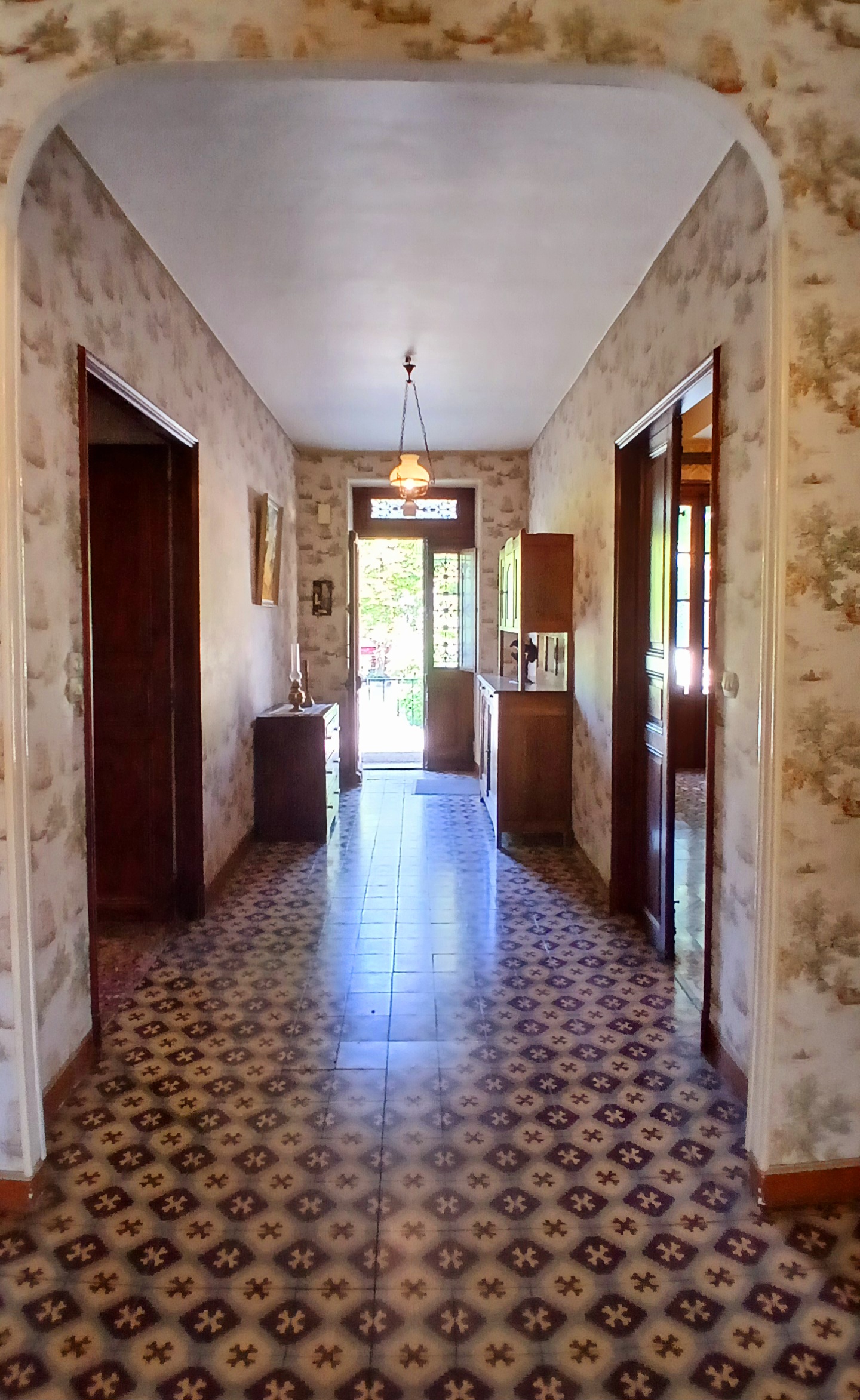 5 Bed, 2 Bath, HouseFor Sale, Roquebrun, Herault, Languedoc-Roussillon, 34460