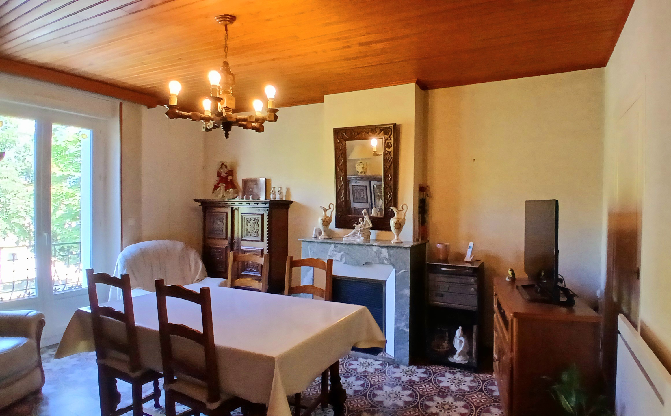 5 Bed, 2 Bath, HouseFor Sale, Roquebrun, Herault, Languedoc-Roussillon, 34460