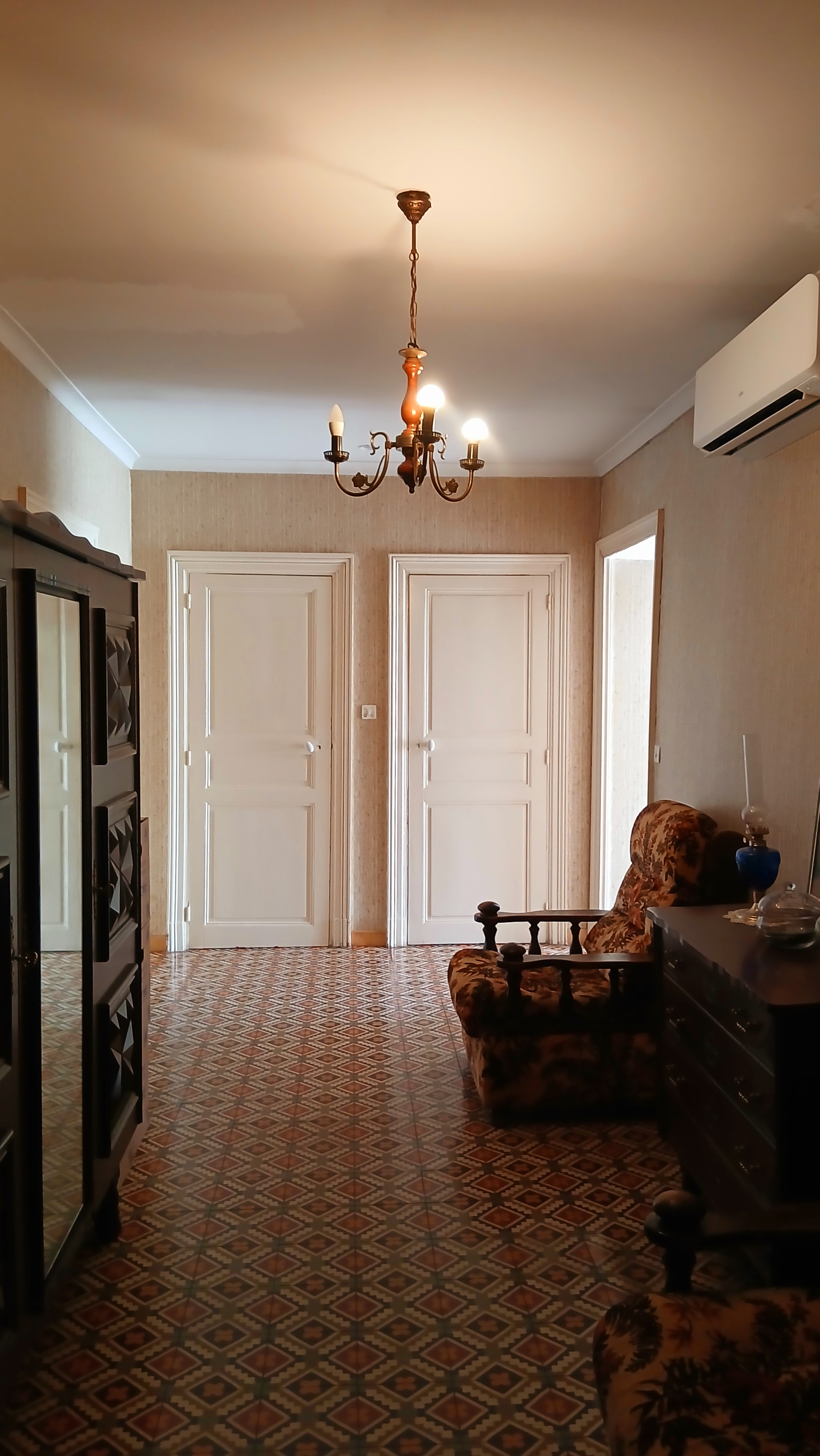 5 Bed, 2 Bath, HouseFor Sale, Roquebrun, Herault, Languedoc-Roussillon, 34460