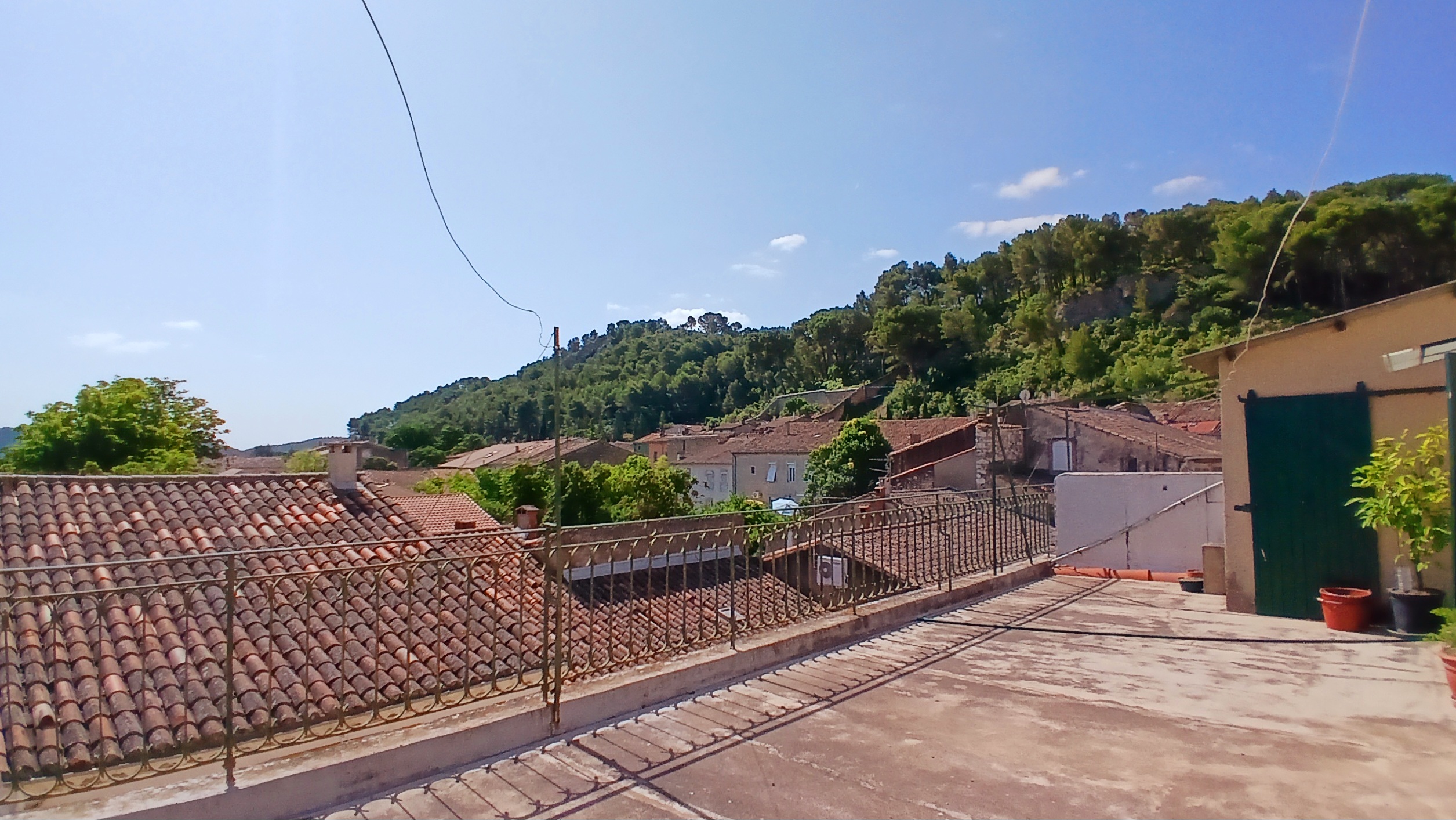 5 Bed, 2 Bath, HouseFor Sale, Roquebrun, Herault, Languedoc-Roussillon, 34460