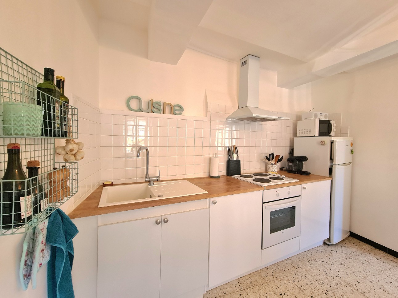 2 Bed, 1 Bath, HouseFor Sale, Cessenon Sur Orb, Herault, Languedoc-Roussillon, 34460