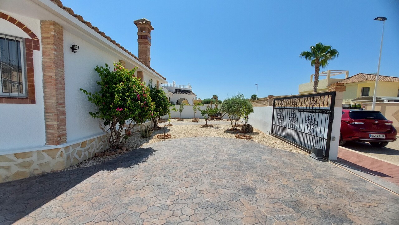 3 Bed, 2 Bath, HouseFor Sale, Camposol, Murcia