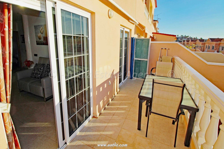 2 Bed, 1 Bath, ApartmentFor Sale, Porta Nova, Torviscas Alto