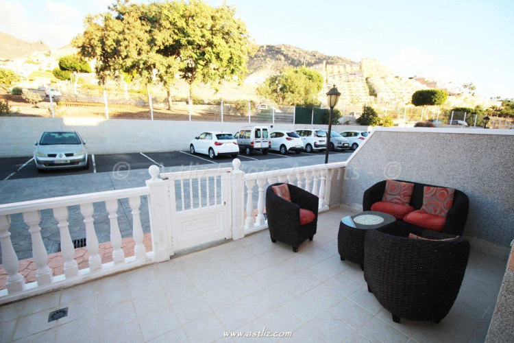 2 Bed, 1 Bath, ApartmentFor Sale, Porta Nova, Torviscas Alto