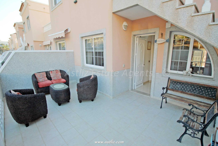 2 Bed, 1 Bath, ApartmentFor Sale, Porta Nova, Torviscas Alto