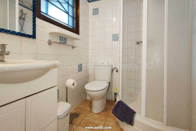 2 Bed, 2 Bath, ApartmentFor Sale, Castle Harbour, Los Cristianos