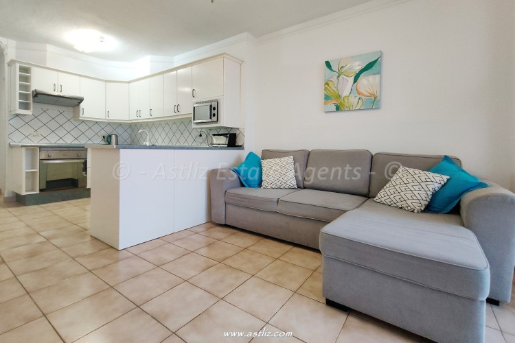 2 Bed, 2 Bath, ApartmentFor Sale, Castle Harbour, Los Cristianos