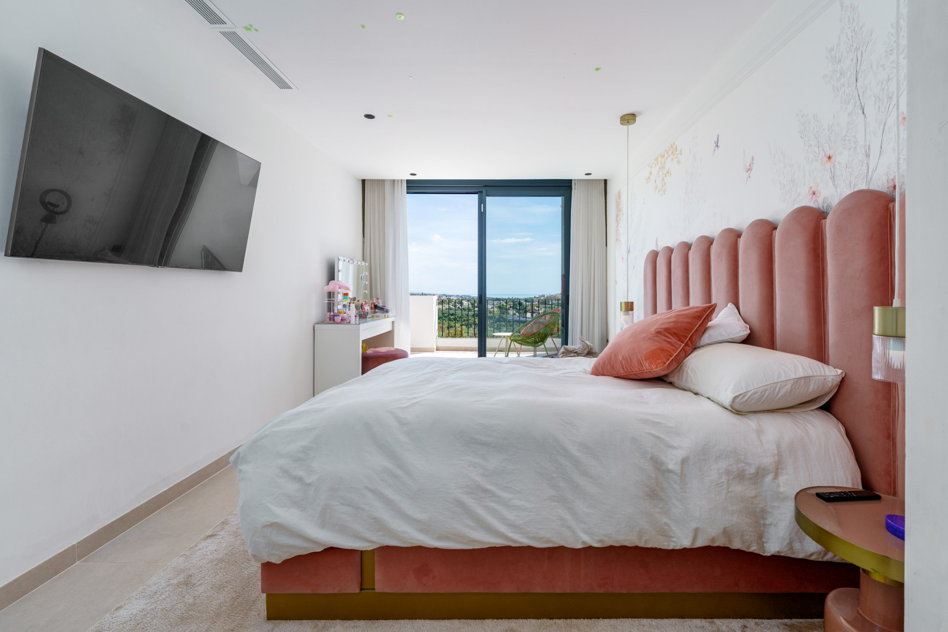 4 Bed, 5 Bath, HouseFor Sale, Benahavis, Malaga