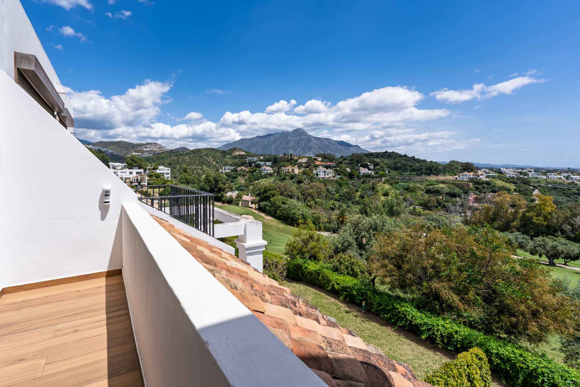 4 Bed, 5 Bath, HouseFor Sale, Benahavis, Malaga
