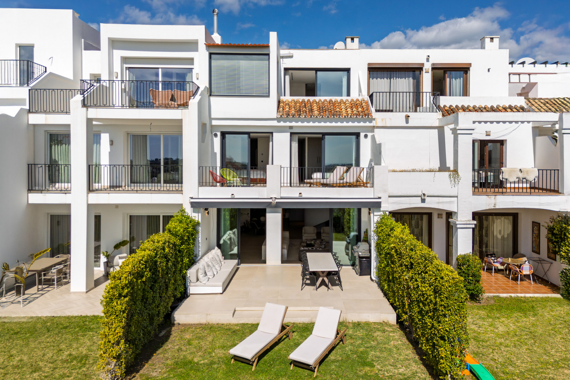 4 Bed, 5 Bath, HouseFor Sale, Benahavis, Malaga