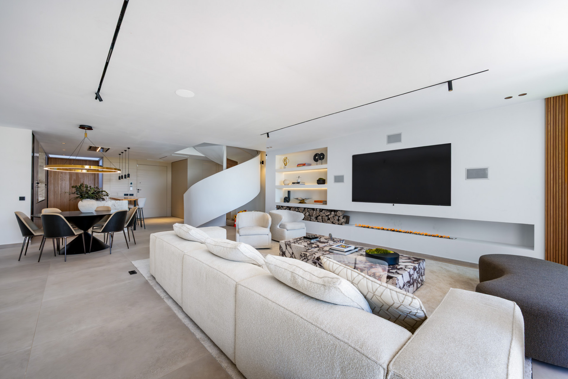 4 Bed, 5 Bath, HouseFor Sale, Benahavis, Malaga