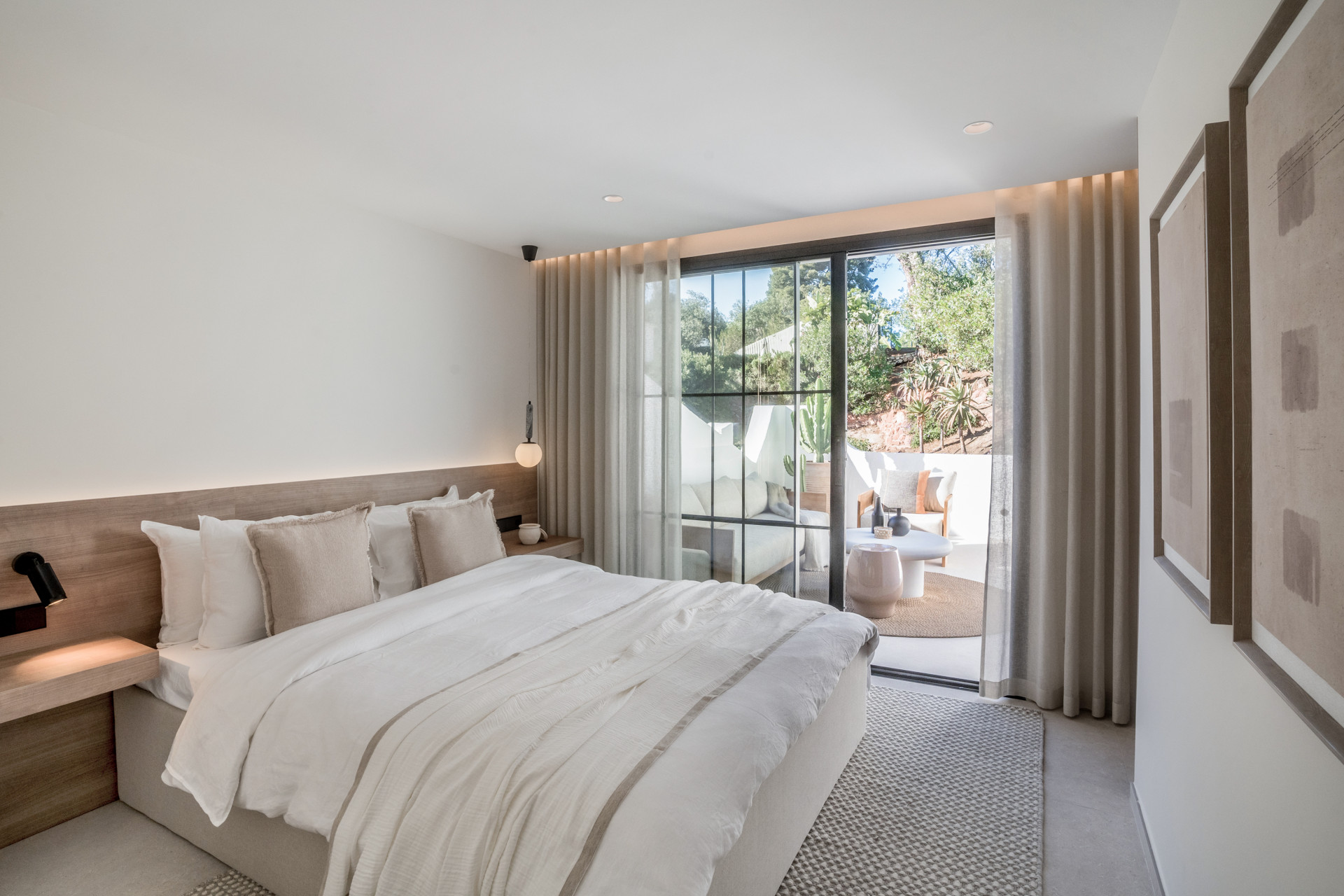 5 Bed, 5 Bath, HouseFor Sale, Marbella, Malaga