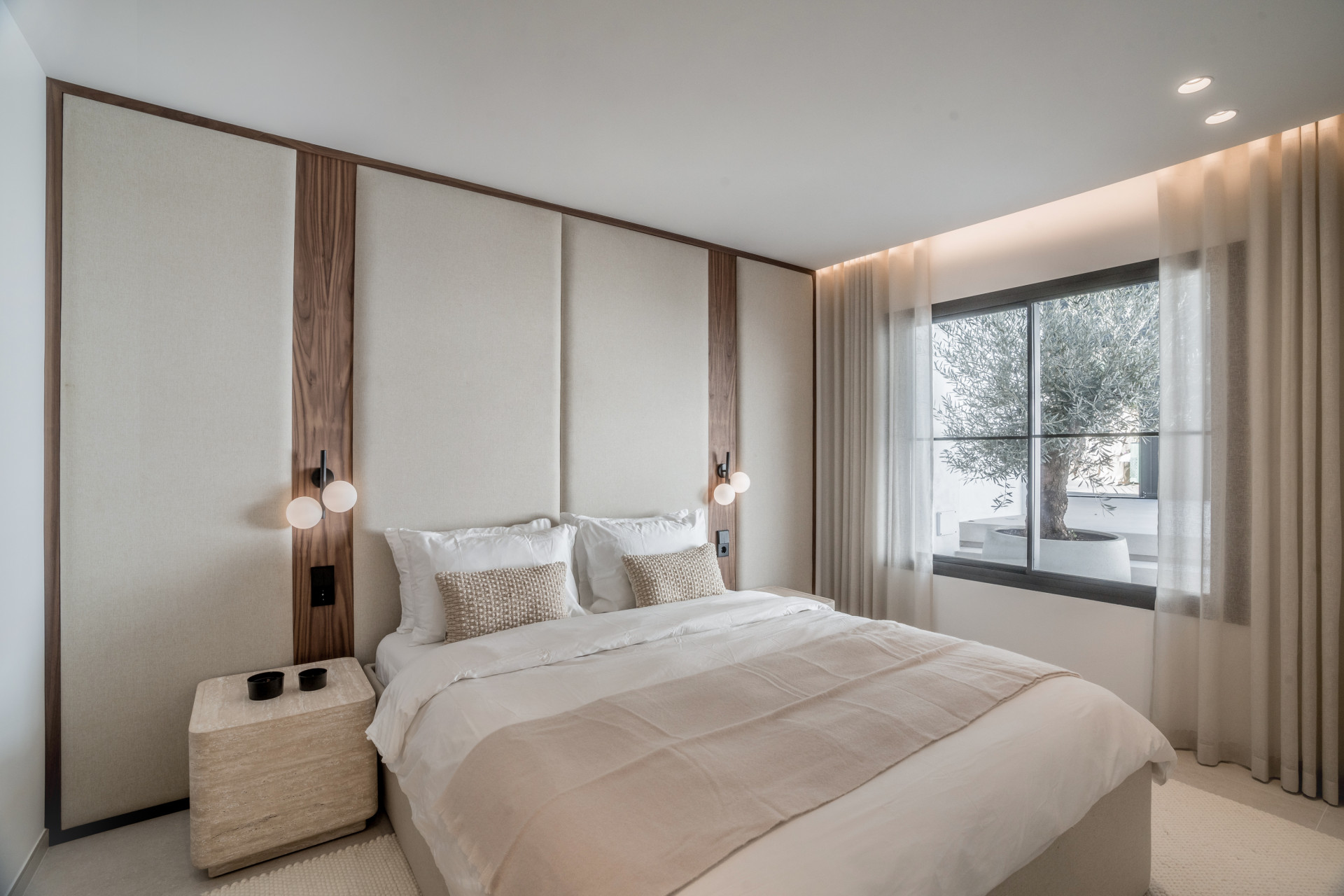 5 Bed, 5 Bath, HouseFor Sale, Marbella, Malaga