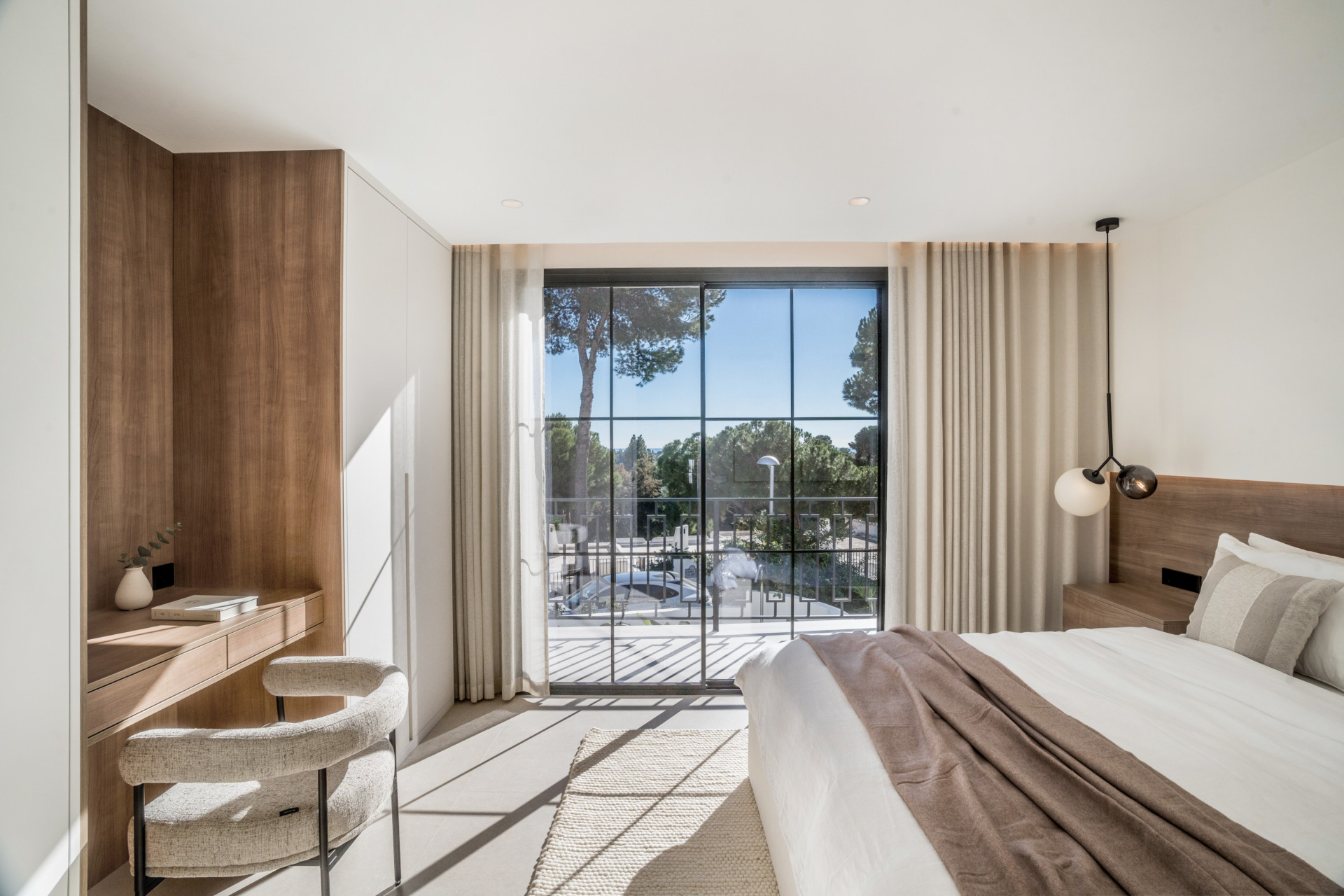 5 Bed, 5 Bath, HouseFor Sale, Marbella, Malaga