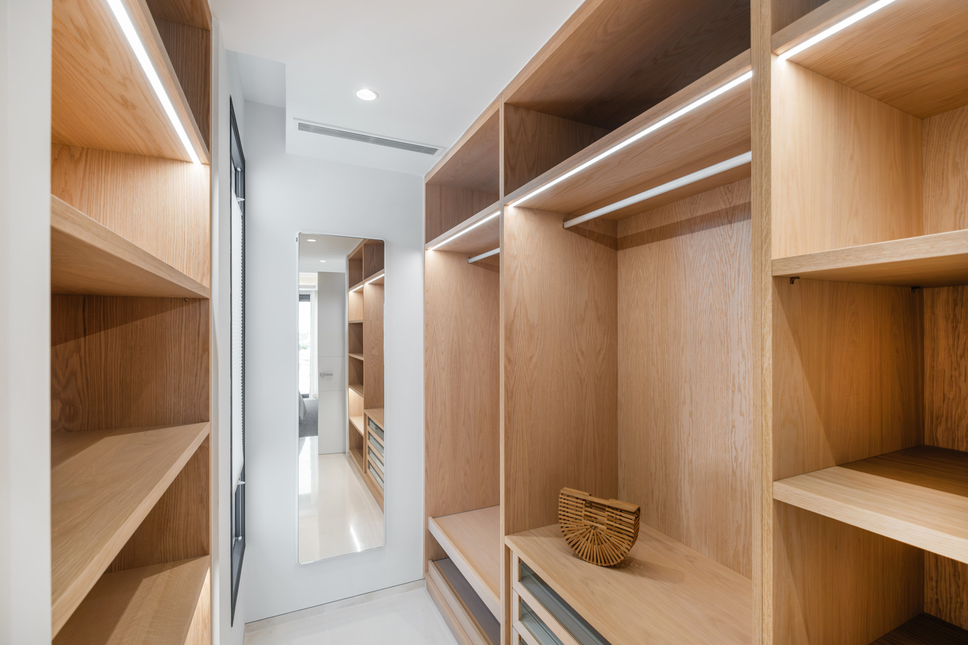 6 Bed, 6 Bath, HouseFor Sale, Estepona, Malaga