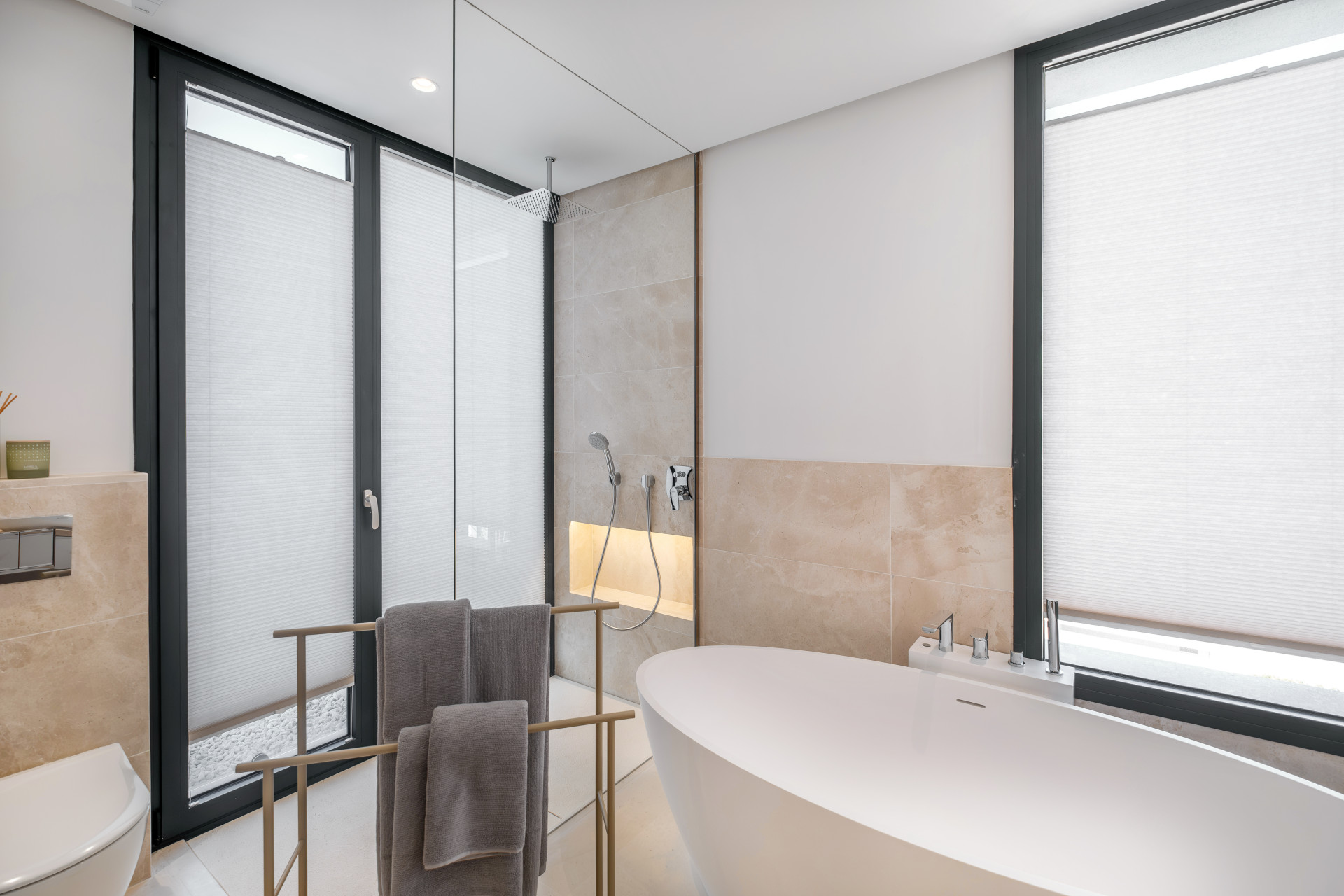 6 Bed, 6 Bath, HouseFor Sale, Estepona, Malaga