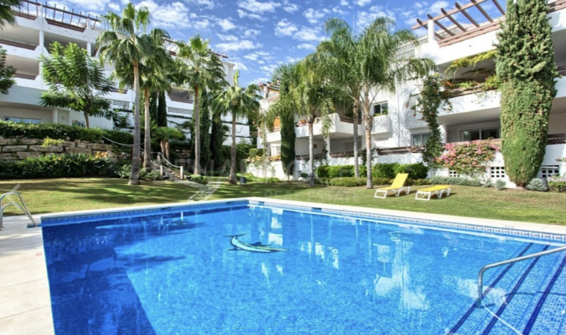 2 Bed, 2 Bath, ApartmentFor Sale, Estepona, Malaga