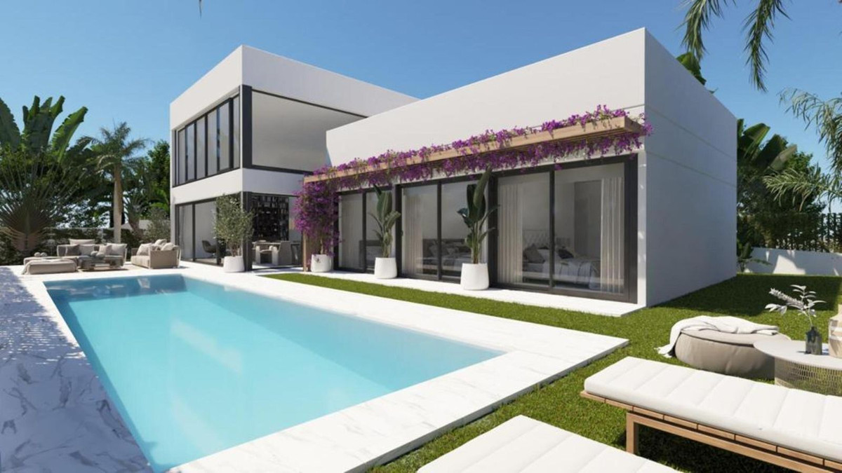 3 Bed, 3 Bath, HouseFor Sale, Estepona, Malaga