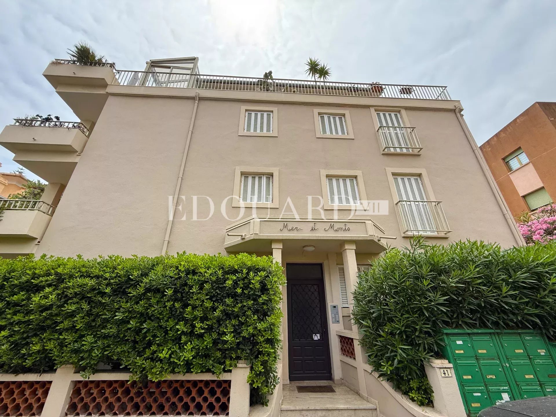 1 Bed, 1 Bath, ApartmentFor Sale, Roquebrune-Cap-Martin, Alpes-Maritimes
