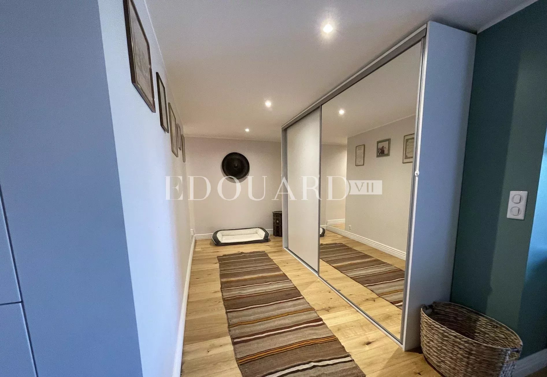 3 Bed, 2 Bath, ApartmentFor Sale, Menton, Alpes-Maritimes